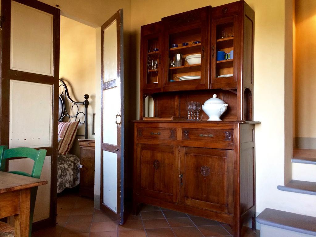 Agriturismo La Palazzina Palaia Ngoại thất bức ảnh